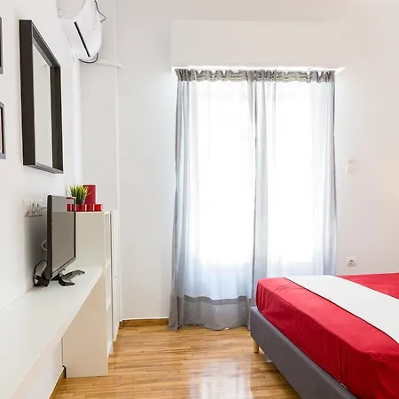 Newly Renovated 100m² Stylish Urban Flat * Athens